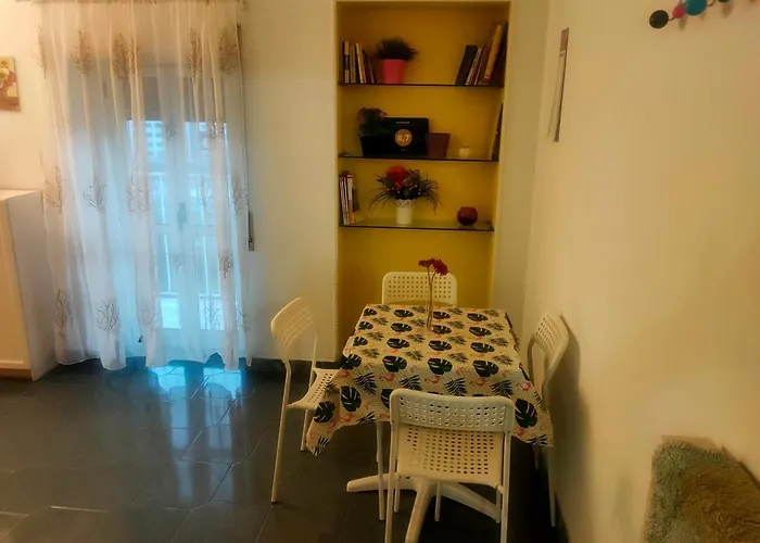 L'attico Alojamento de Acomodação e Pequeno-almoço Rende